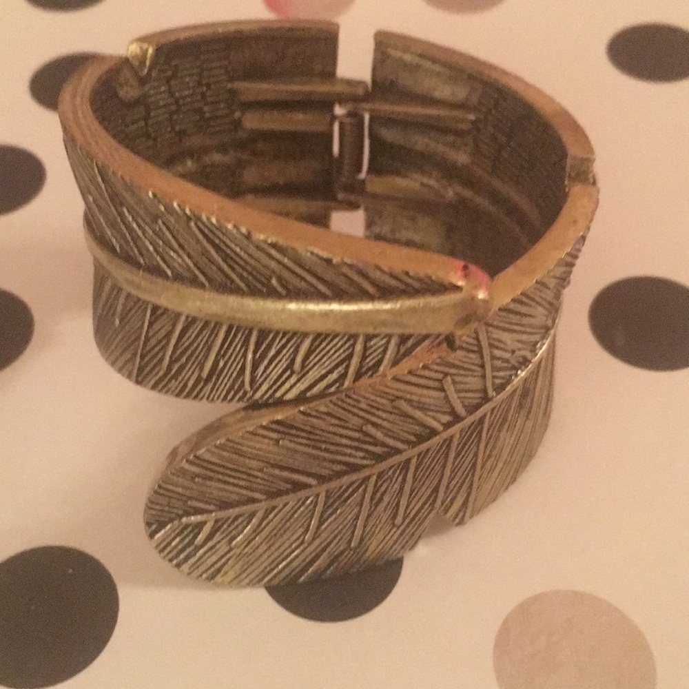 Feather cuff bracelet